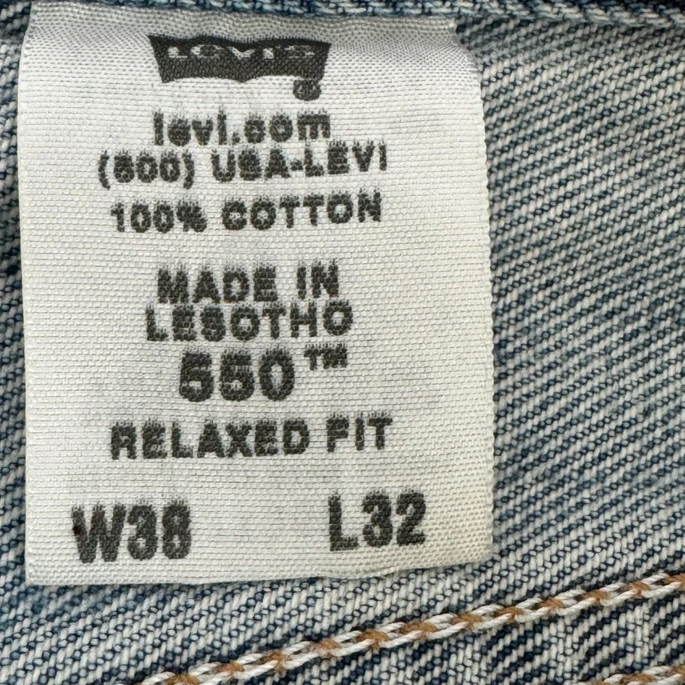 Levi's 550 Relaxed Fit Jeans Mens W38 L32 Light Wash Classic Denim Pants Vintage